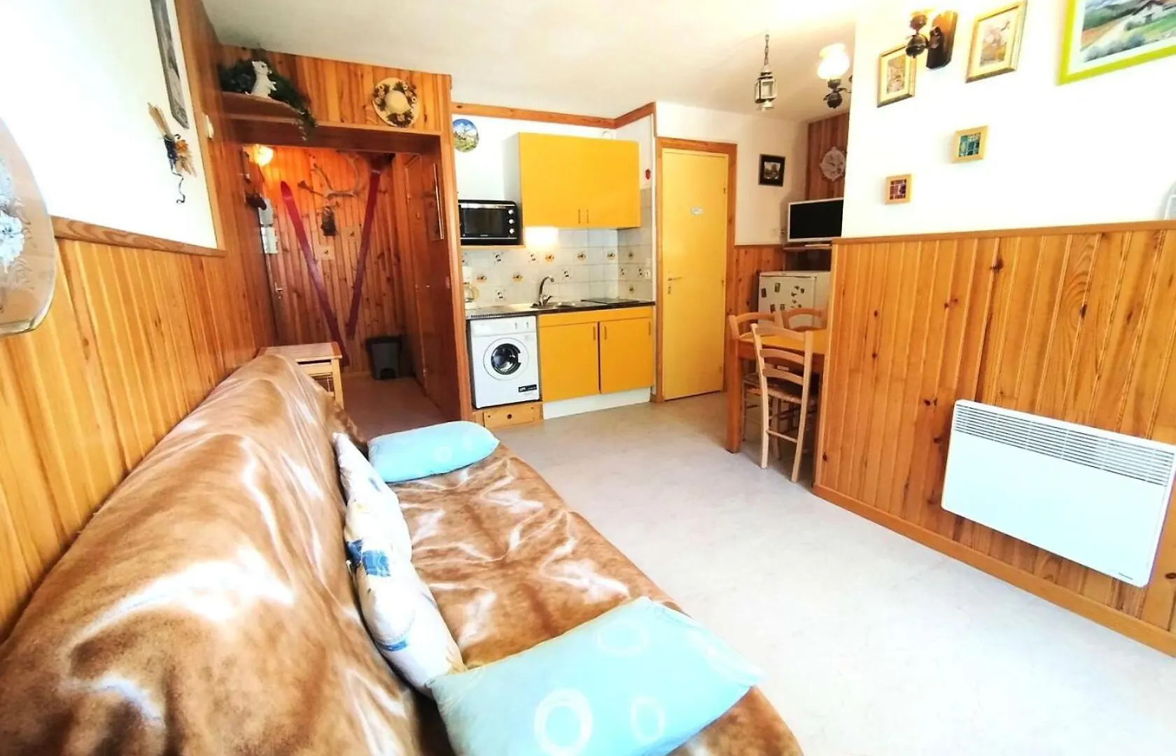 Residence Aurans - Joli Deux Pieces Au Coeur De La Station De Reallon 223A Mae-8391 Apartment